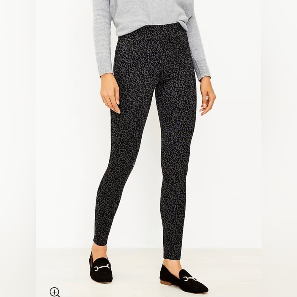 Loft Leopard Pull On Ponte Pants | Small